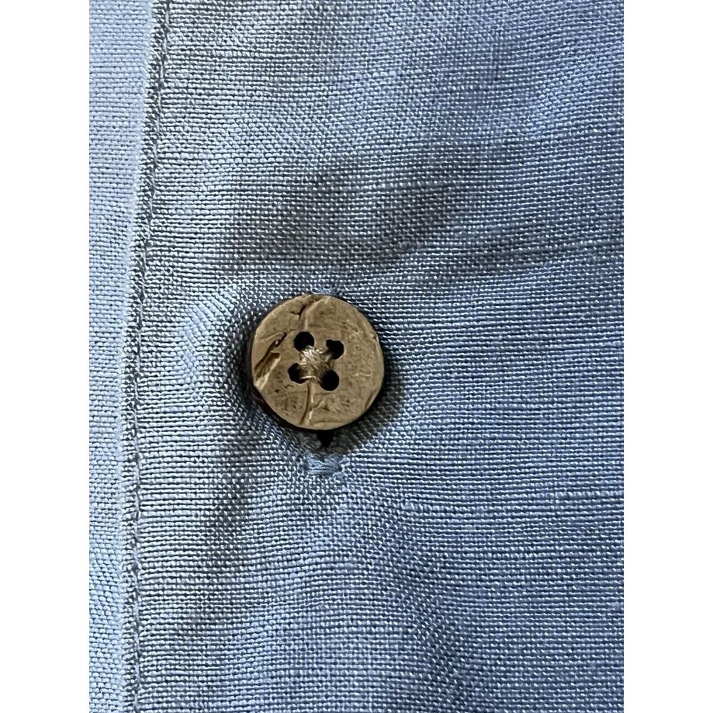 Cubavera Men's Large Blue Embroidered Short Sleeve Button Down. - Picture 4 of 10